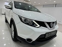 Nissan Qashqai 1.2 DIG-T CVT Revcam 2016 White